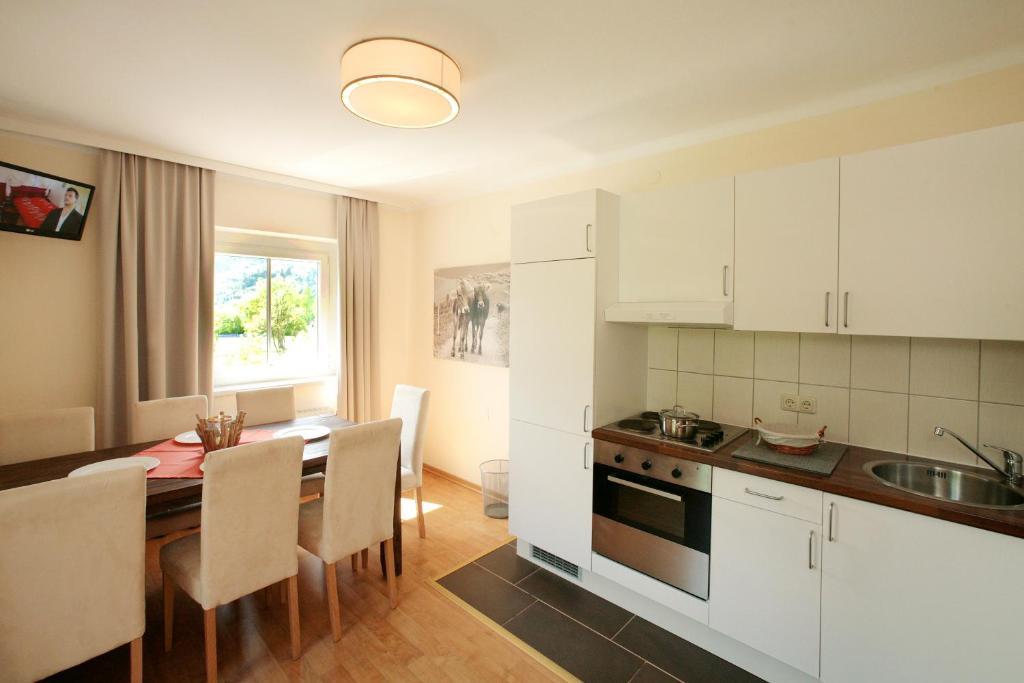 Edelweiss Am See Apartment Zell am See