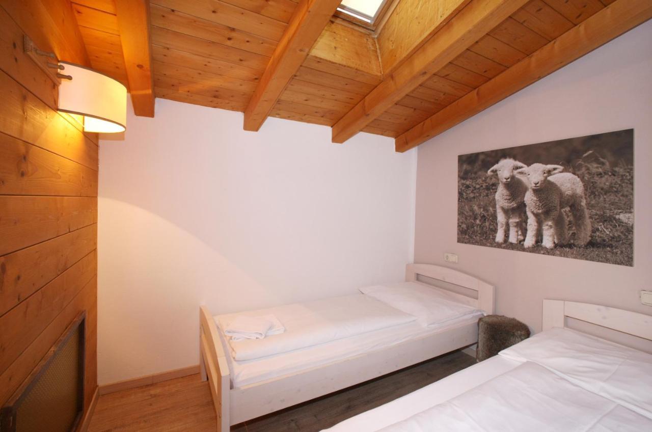 Edelweiss Am See Apartment *